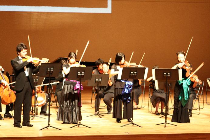 おはなしコンサート「名曲えほん」写真5