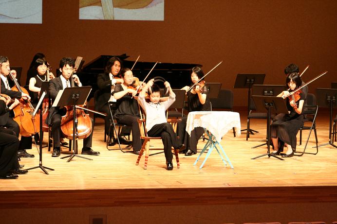 おはなしコンサート「名曲えほん」写真18