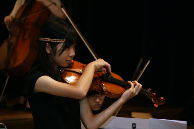 2011年 第12回アンサンブルNIZIコンサートのリハーサル 写真2