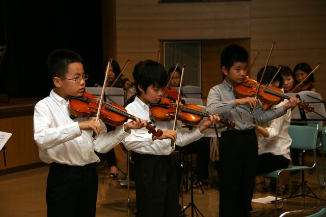 2011年 第12回アンサンブルNIZIコンサートのリハーサル 写真3