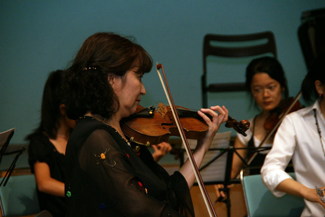 2011年 第12回アンサンブルNIZIコンサートのリハーサル 写真8